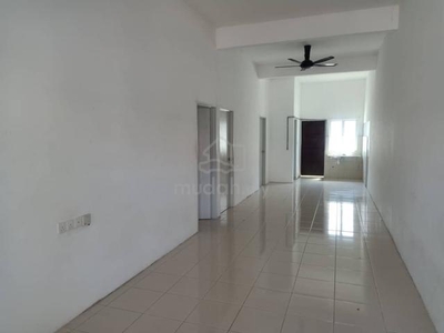 Landed House[LUNAS]NEAR HI TECH READY TO MOVE IN WELCOME COMPANY !!!