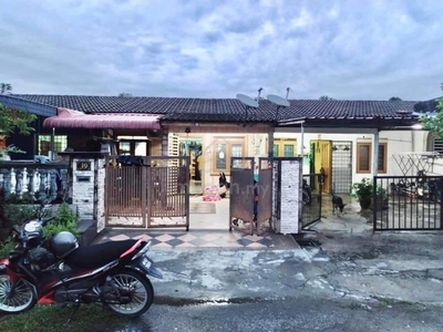 Perak batu gajah renovated extended single storey house for sale