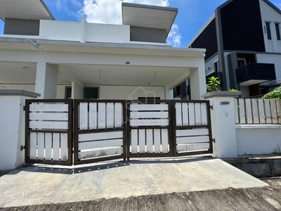 Rumah Baru Semi Double Storey Tanjung Bendahara