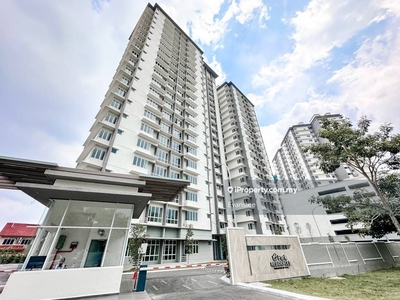 Semi-D Condo Living, Spacious, Modern, Semi Furnished for Rent
