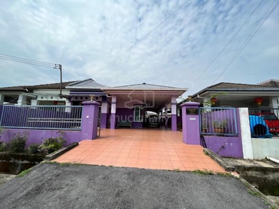 Stapok Height Single Storey Semi Detached for Sale - Well Maintained