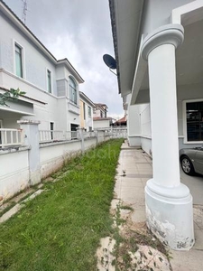 Taman Lagenda Putra Double Storey Semi-Detached House(Gated & Guarded)