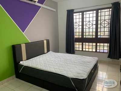 Fully-Furnished Master Room attached with Bathroom for Rent at Palm Spring @ Kota Damansara