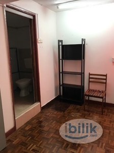 One month deposit Middle Room Rent at SS15 Subang Jaya
