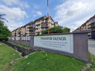 Apartment Valencia, Taman Sri Muda, Seksyen 25, Shah Alam