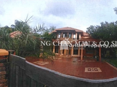 Bungalow House For Auction at Bandar Darulaman