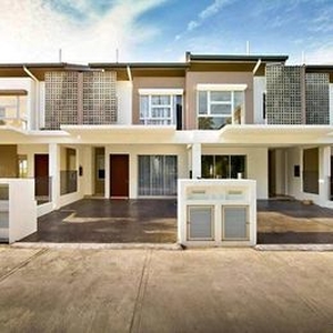 【Cashback 65K】 Freehold 30x90 Double Storey Terrace Full Loan!Sri Petaling ！