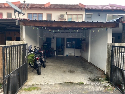 Extended 2-Storey Terrace House @ Taman Kantan Permai, Kajang