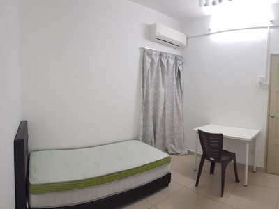 Fully-Furnished Room Rent at Taman Bayu Perdana, Klang