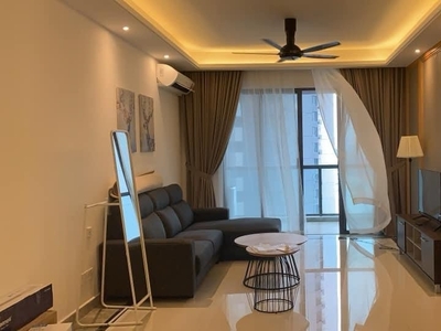 Paragon Suites Direct Owner 3 Bedrooms RM 588K Sgd 168K 3