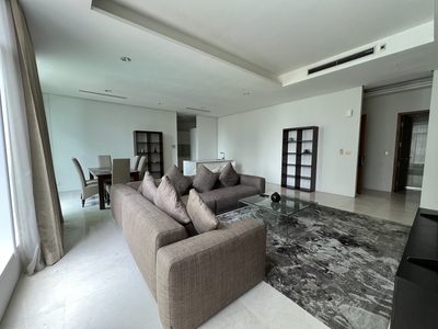 Quadro Residence, With Rooftop Swimming Pool, Prime Location