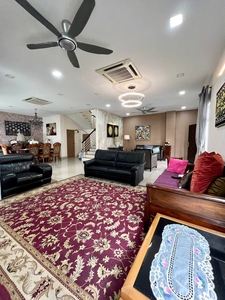 [RENOVATED| HUGE EXTRA LAND] 2 Storey Semi D Greenhill Residence Seksyen U10 Shah Alam