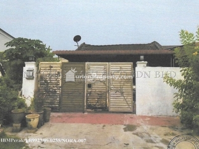 Terrace House For Auction at Taman Merdeka