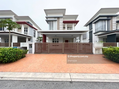 Bungalow Double Storey Casa Idaman Setia Alam, Shah Alam