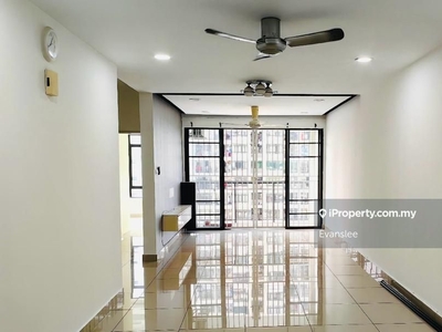 Clean House with Nice Decor @ One Damansara for Rent