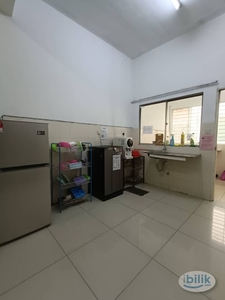 Single Room for Rent + Air-Cond ❄ @ Setia Utama near SCM, Top Glove