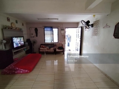 Taman Megah Ria/ 2 Storey Low Cost/ Intermediate Lot/ Kitchen Extended