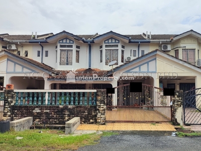 Terrace House For Auction at Taman Anggerik