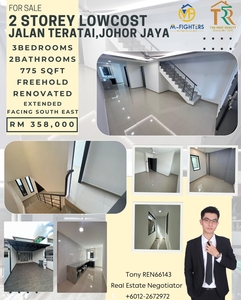 2 Storey Low Cost Renovated Extended 3beds at Jalan Teratai, Johor Jaya for SALE