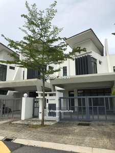 2 Storey Super Link Laman Glenmarie Gated & Guarded For Sale