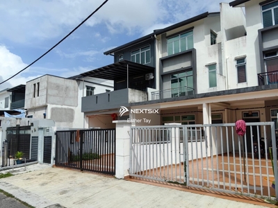 3 Storey Terrace House @ Taman Pulai Mutiara