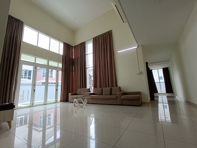 Bandar Parkland 2sty bungalow 5r6b with swimming ppl for rent RM4.5k