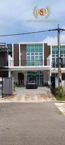 Double Storey Jalan Alam, Bandar Seri Alam / Masai 22 X 75 - GATED