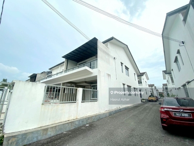 End Lot Fully Furnished 2 Storey Terrace Camellia Residence Semenyih