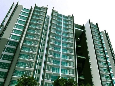 GREEN PARK RESIDENCE CONDOMiNIUM, SERI KEMBANGAN