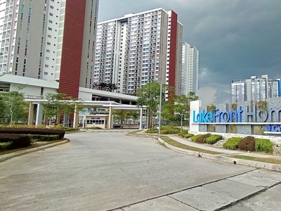 Lakefront Homes Cyberjaya Partially Furnished For Rent