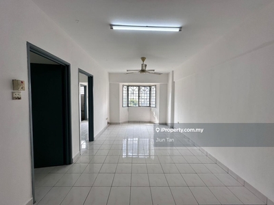 Lestari Apartment Bandar Permaisuri Cheras KL Basic Unit For Rent