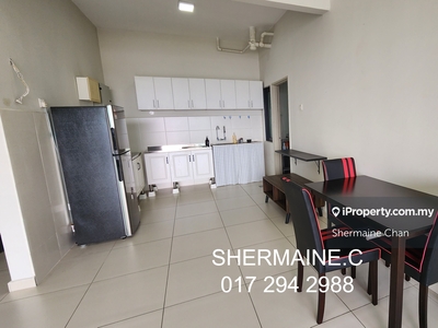 Puchong Hilltop Luxury Fully furnished condo unit for Rent :