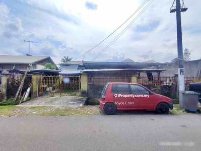 Spacious 1 Storey Detached House - Kluang, Johor