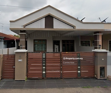 Taman Kiaramas Single storey house for rent