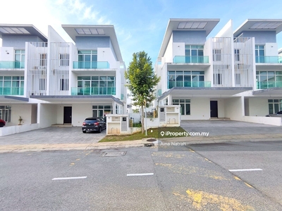3 Storey Semi Detached Garden Residence (Clover Type), Cyberjaya