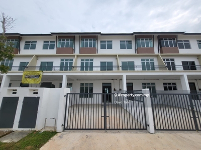 3 Storey Terrace House Scientex Kundang Jaya Rawang