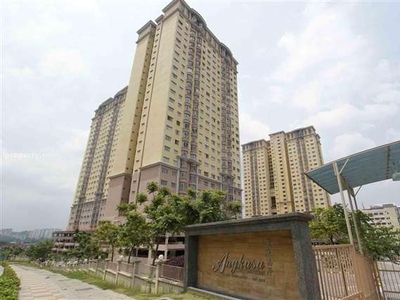 Angkasa Condominium, Freehold , Short walk to UCSI and Shop lot