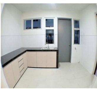 Bandar rimbayu Chimes, 2-storey house - Partly furnish (Kitchen cabinet + air-conditions)