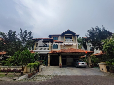 Bungalow House For Sale at Taman Rainbow