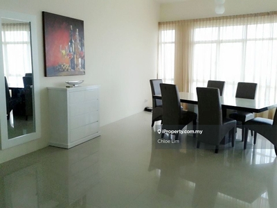 Duplex unit with 4 en suite bedrooms fully furnished