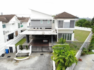Land 16900 Sqft Near Uitm Double Storey Bungalow with Huge Land