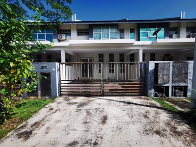 Partly Furnished Double Storey Terrace Bangi Avenue 2 For Sale