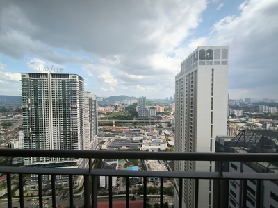 [RENT] 2 Bedrooms 2 Bathrooms Fully Furnished, near MRT & LRT, Ready Move In