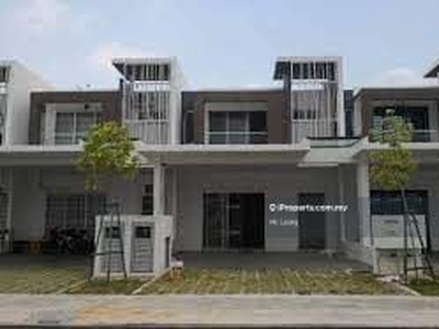 Save 300k, 2 Storey Link House, Casa View, Cybersouth, Dengkil