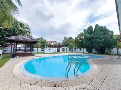Single Storey Bungalow with Swimming Pool at Seksyen 3 Shah Alam