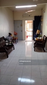 Taman Saga @ Ampang town house very quiet and peaceful unit for sale
