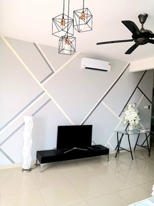 Fully Furnished Corner Unit V'Residence Cyberjaya W Beautiful Condition