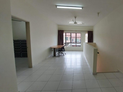 Bandar Sungai Long, Double Storey Corner House with land for Rent