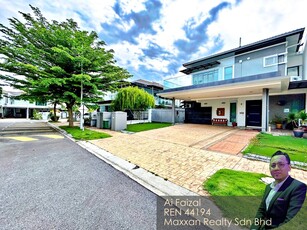 Bangi Lakehill Villa Double Storey Semi-D | Nice Unit | Extended & Renovated with Partly Furnished