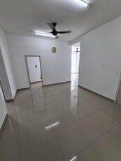Cheap Service Apartment 4 Rooms Unit At D'Lake Puchong For Rent